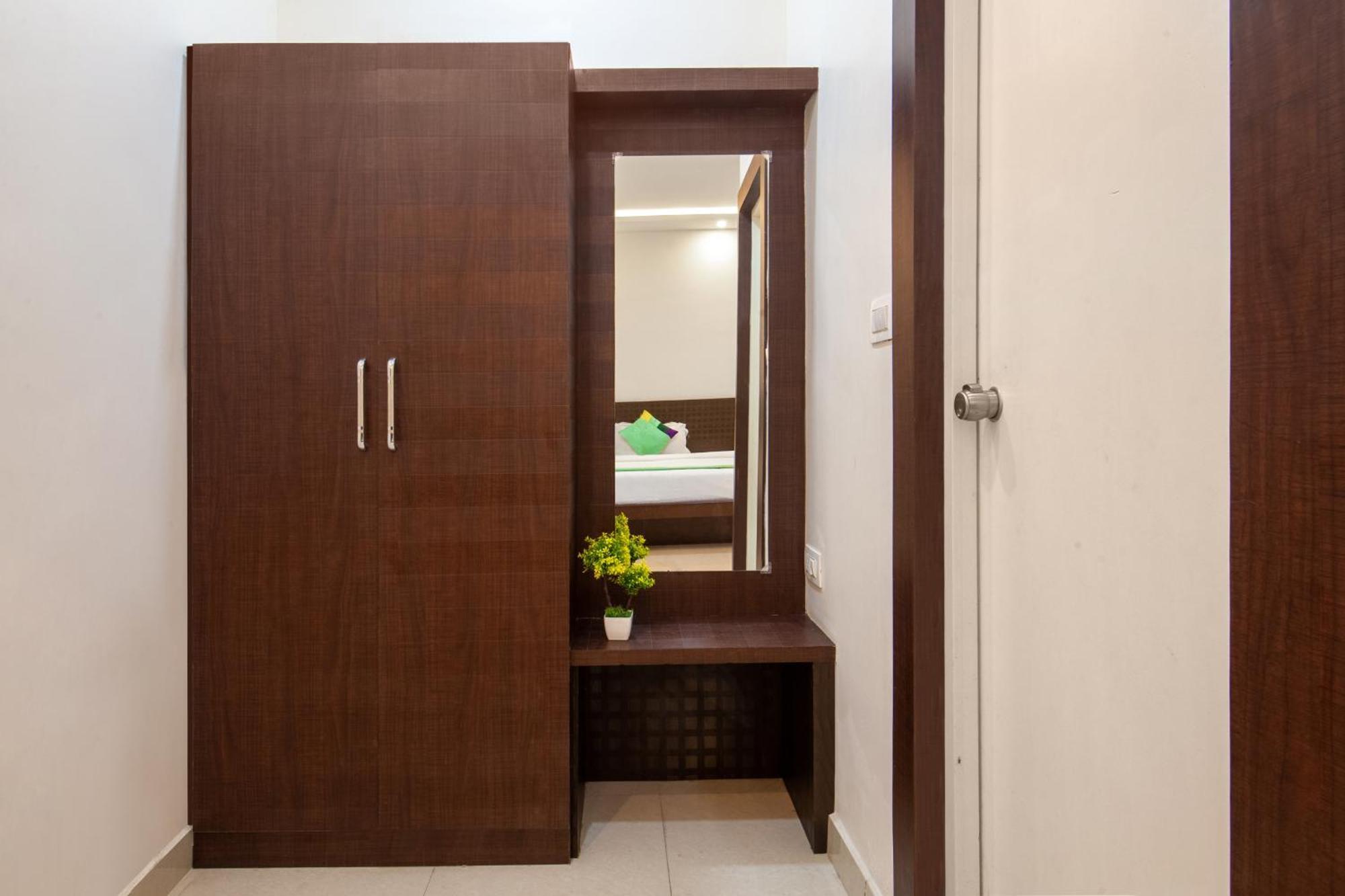 Treebo Sans Sarav Kushalnagar Madikeri Exterior foto