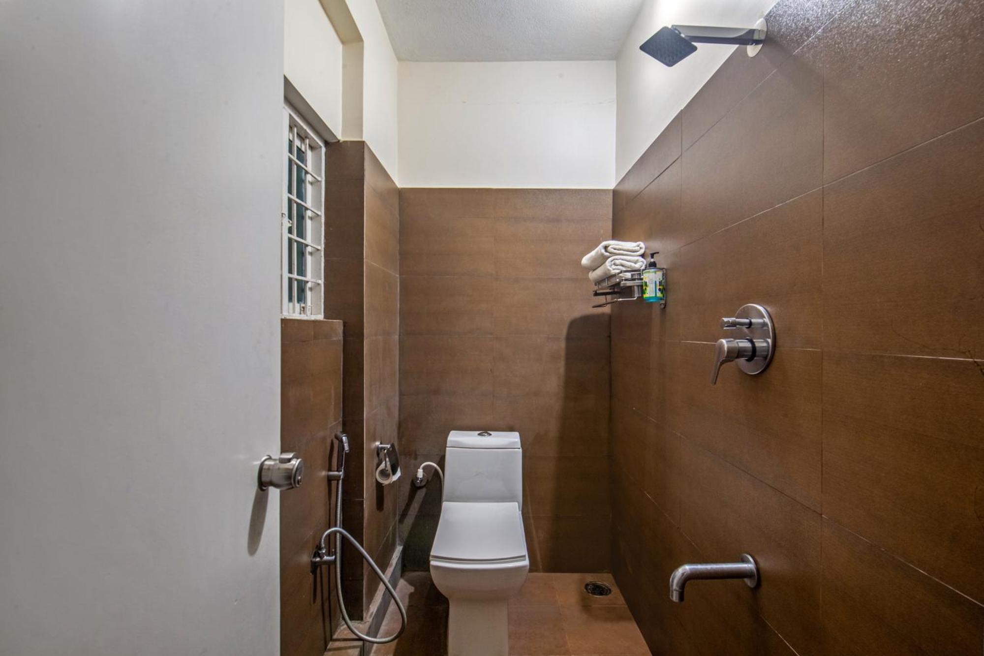 Treebo Sans Sarav Kushalnagar Madikeri Exterior foto